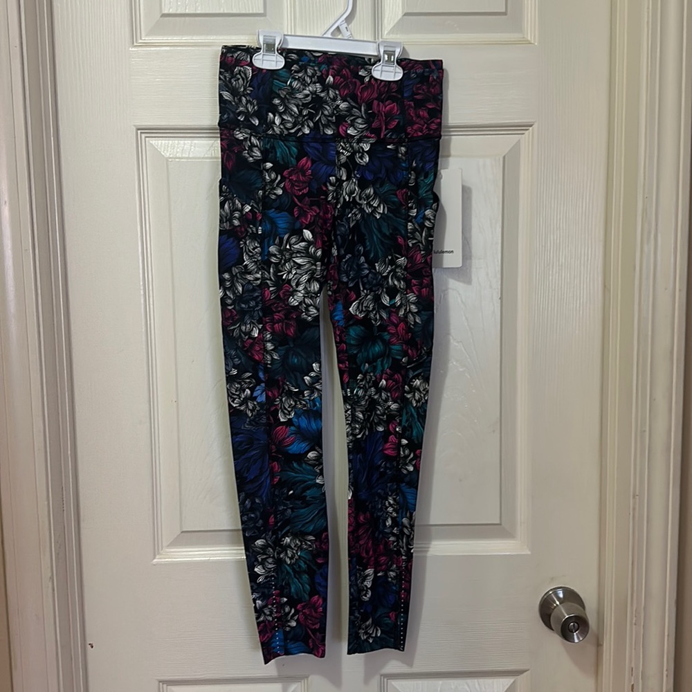Lululemon Fast and Free HR 7/8 Tight, Reflective